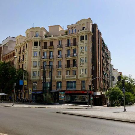 Hostal Nersan2 Madrid Luaran gambar