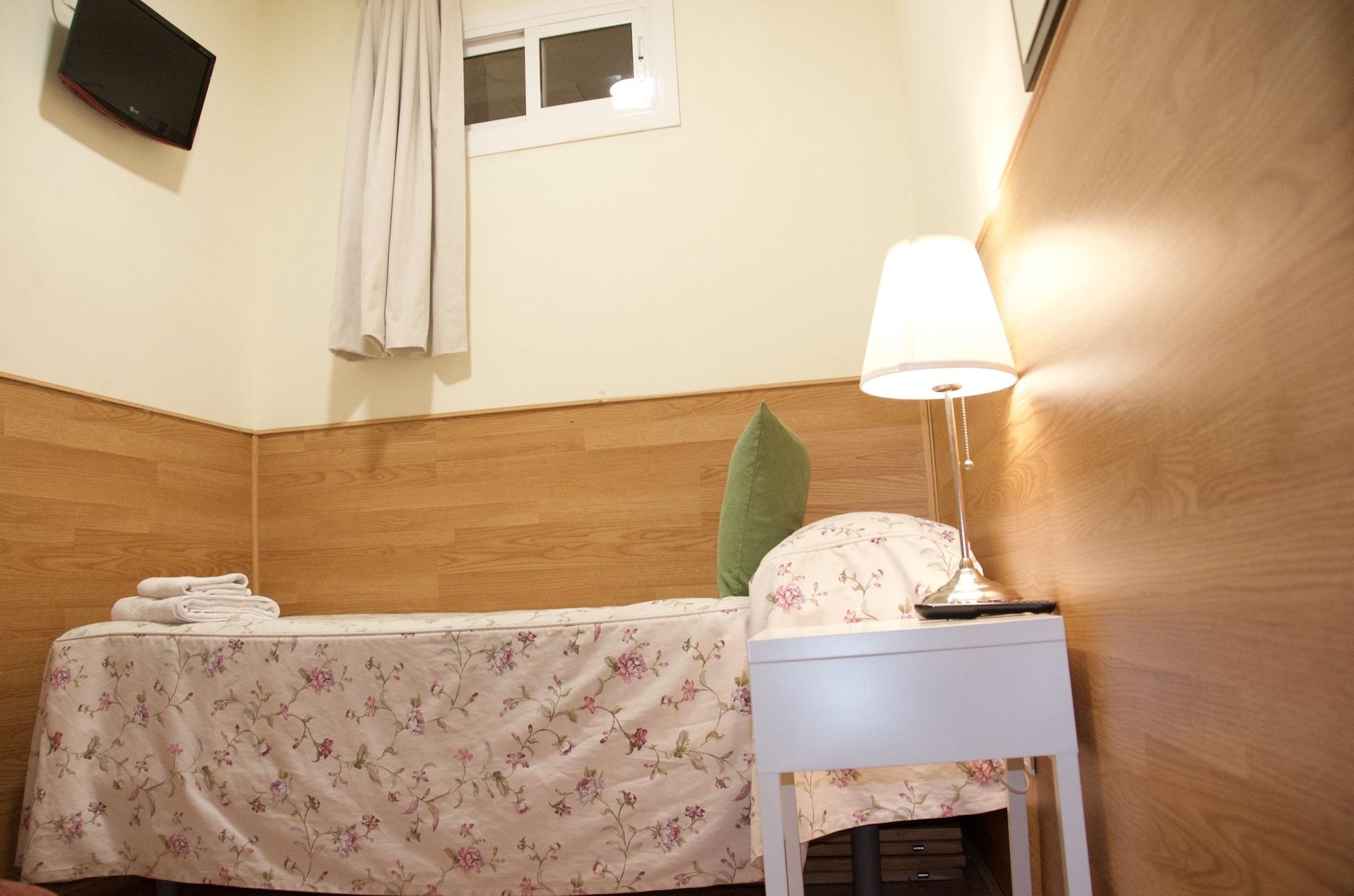 Hostal Nersan2 Madrid Luaran gambar
