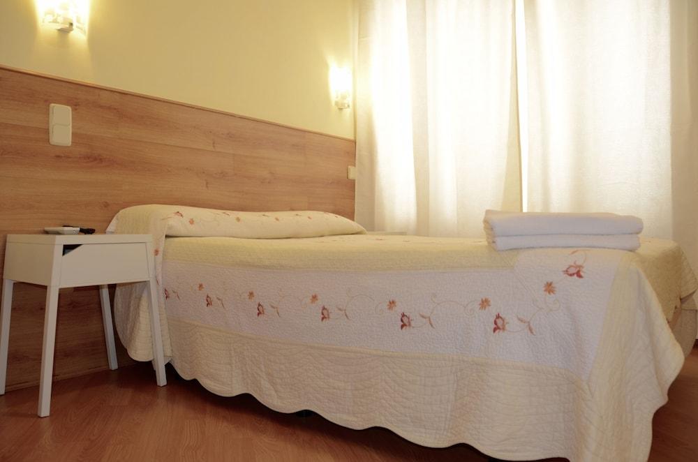 Hostal Nersan2 Madrid Luaran gambar