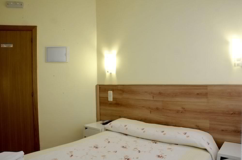 Hostal Nersan2 Madrid Luaran gambar