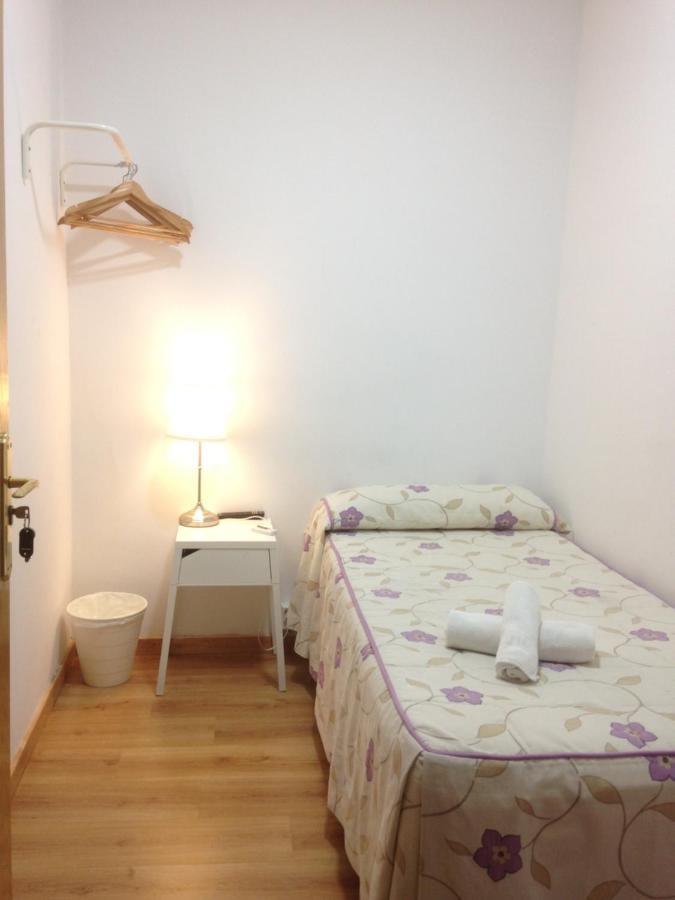 Hostal Nersan2 Madrid Luaran gambar